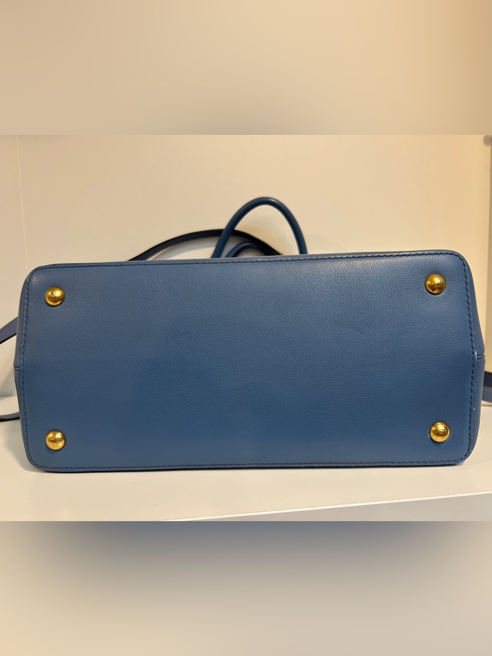 Fendi 2 Jours Blue Leather Top-Handle Tote Bag with Gold Hardware - Picture 4 of 11